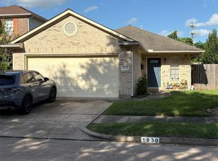 1830 Creek Dr, Houston, TX 77080