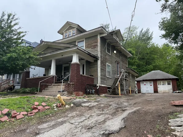 114 S 1st St, Council Bluffs, IA 51503