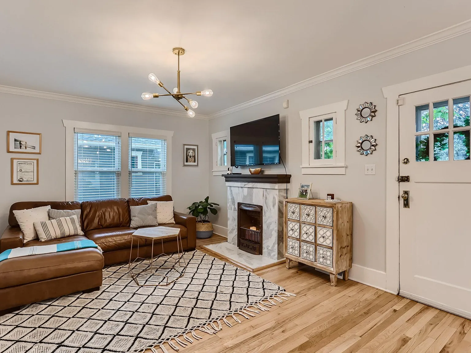 2 bed, 1200 sqft, $3,100 — Photo 3