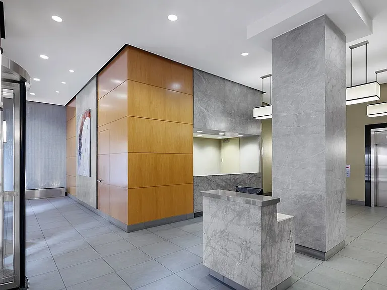 260 W 52nd St #16D — Photo 9