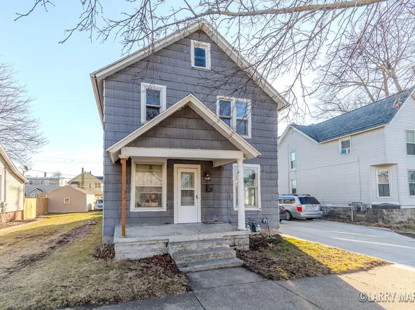 1240 Hamilton Ave NW, Grand Rapids, MI 49504