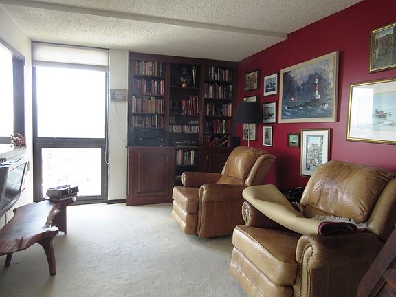 3rd image of 241 S 6th St APT 1906C
