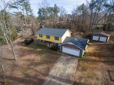 140 Chestnut Lake Dr, Inman, SC, 29349