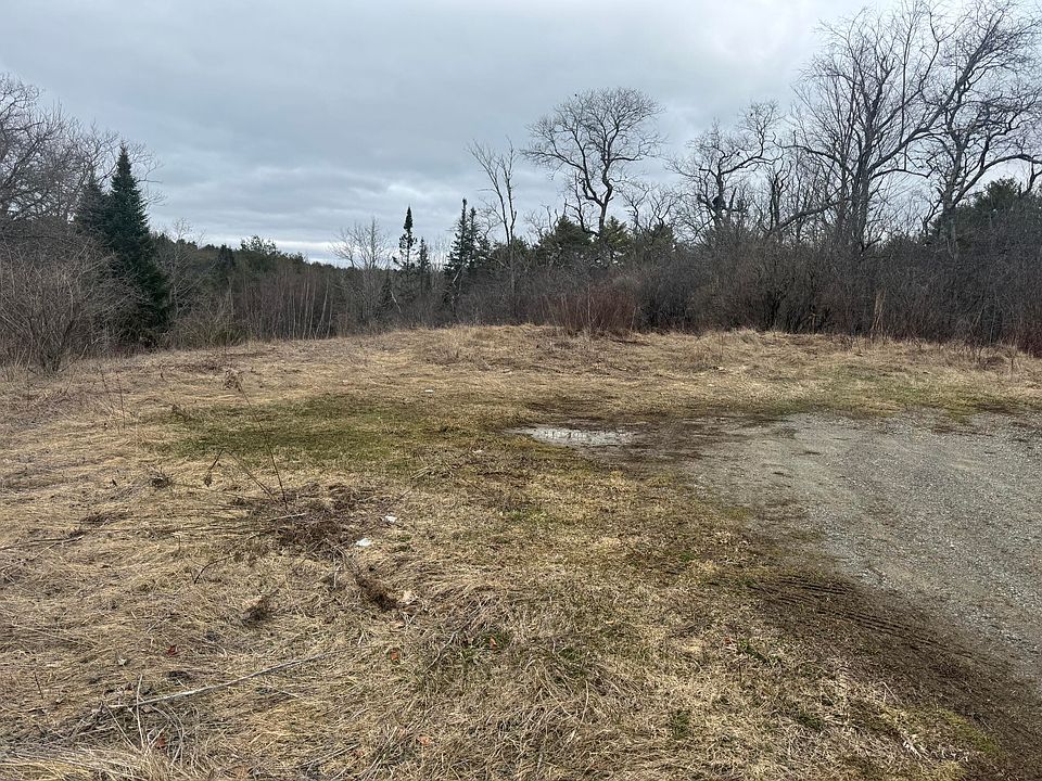 2nd image of 213 Sheepscot Road