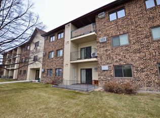 1424 14th St E APT 16, West Fargo, ND 58078