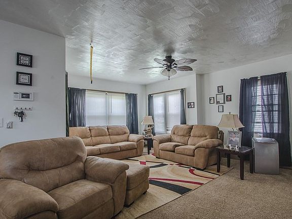 3rd image of 434 Central Ave