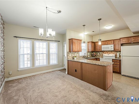 4th image of 2535 Mountain Ash Cir