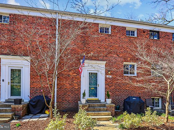 2nd image of 3307 Valley Dr