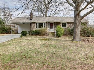 2211 Ives Ln, North Chesterfield, VA 23235