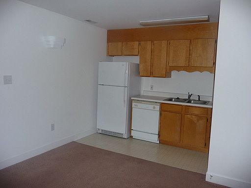 2nd image of 1919 Pine Bough Ln APT C