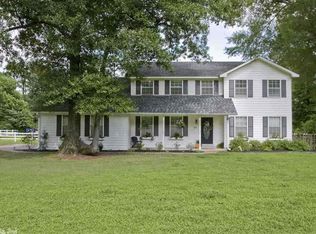 27 Plantation Acres Dr, Little Rock, AR 72210