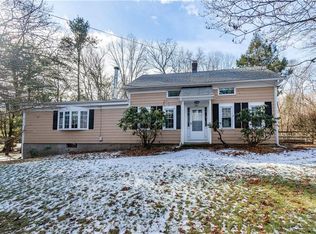 760 Cowesett Rd, Warwick, RI 02886