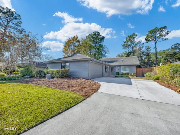 1204 Bayside Circle W, Wilmington, NC 28405
