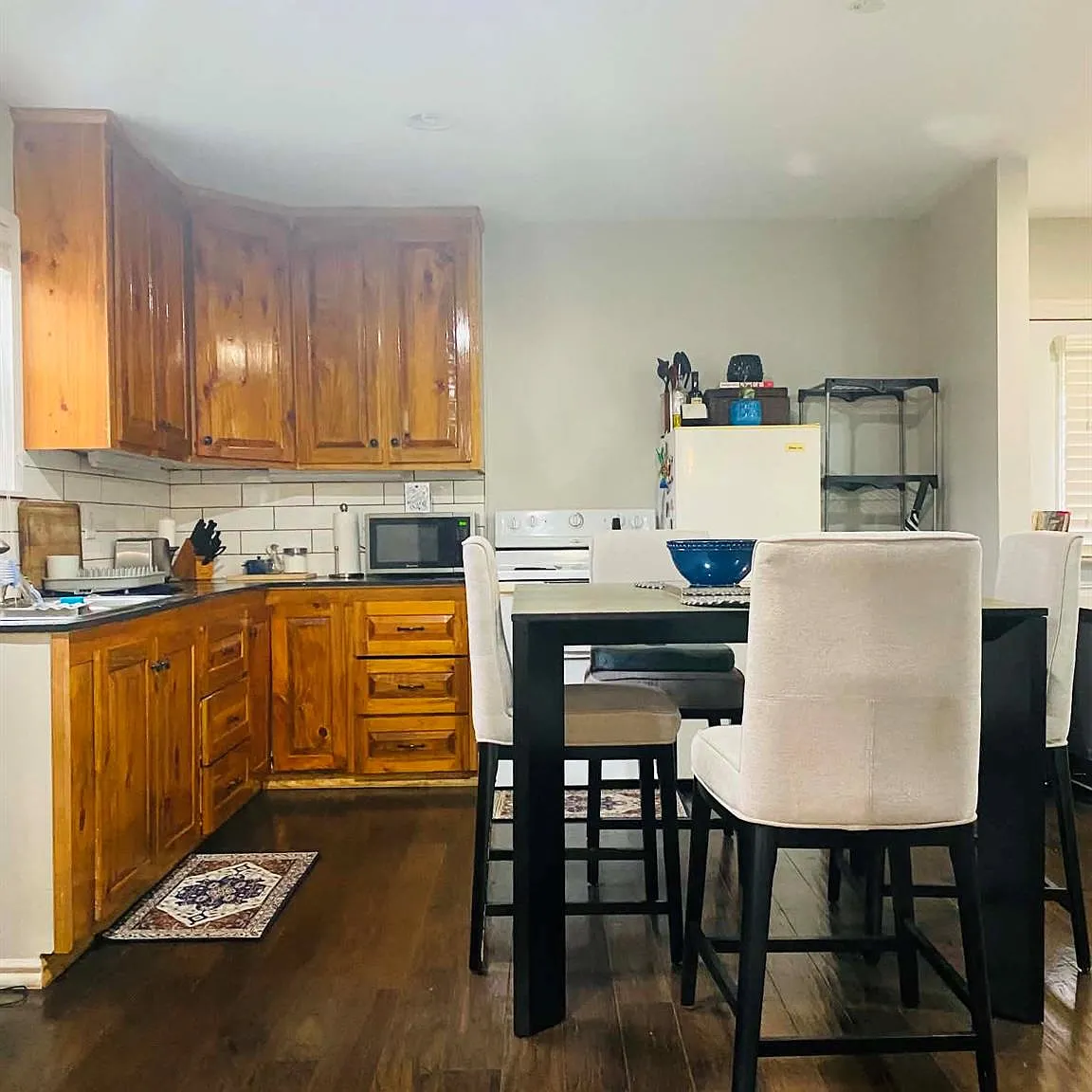 Studio, 1.0 bath, 460 sqft, $1,100 — Photo 4