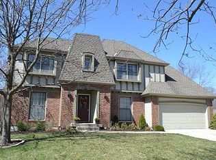 10204 Bond St, Overland Park, KS 66214