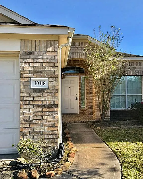 30318 Emerson Creek Dr
