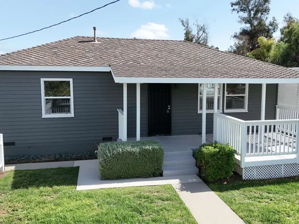 1011 Knowles Ave, Carlsbad, CA 92008