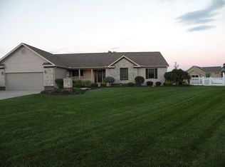 3698 Doe Ct, Lima, OH 45807