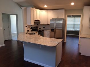 1757 Swimming Salmon Pl N, Jacksonville, FL 32225