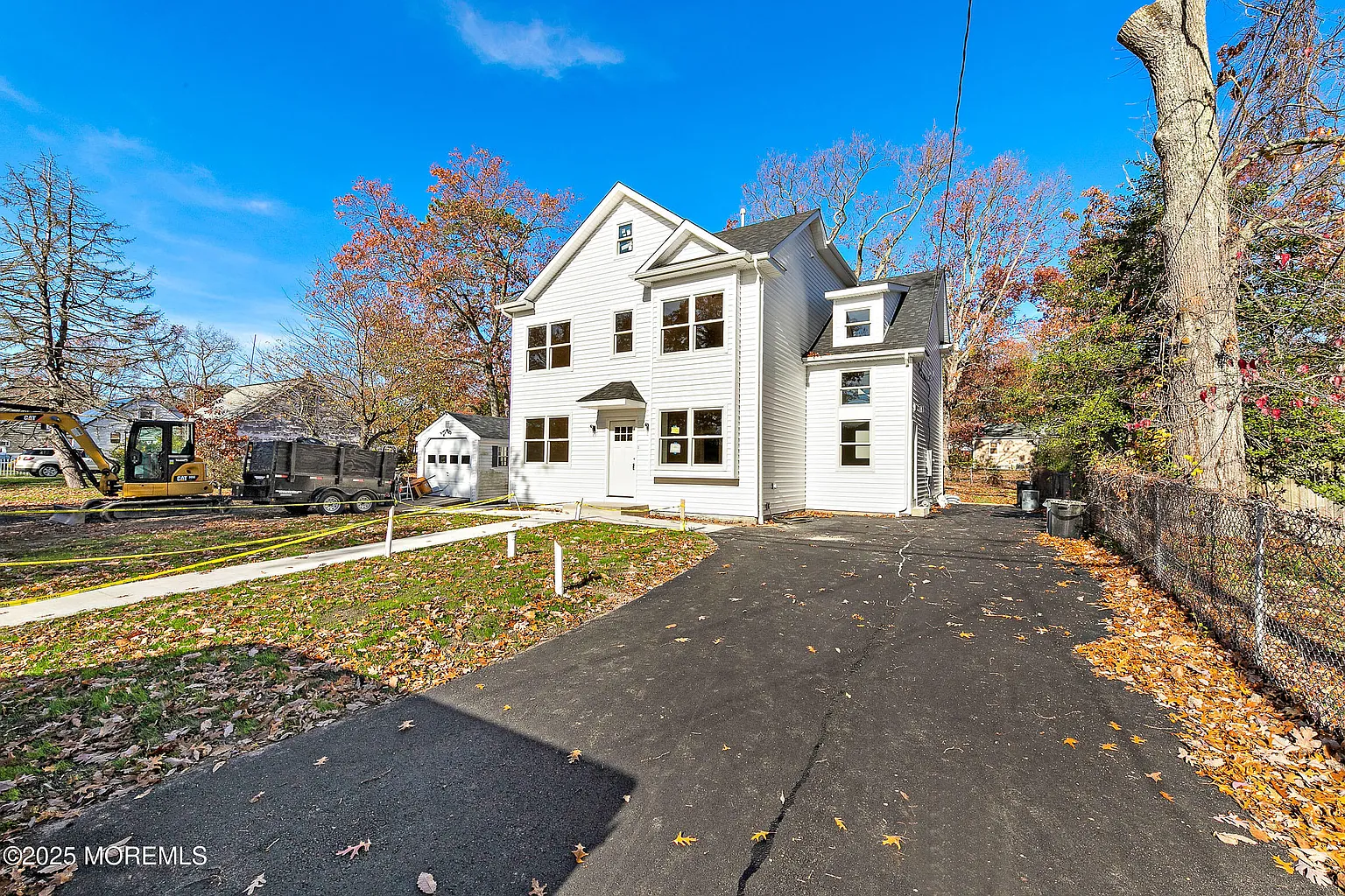 509 Middle Lane photo 1