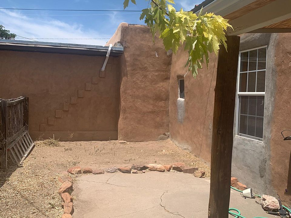 1st image of 621 W San Francisco St #1/2