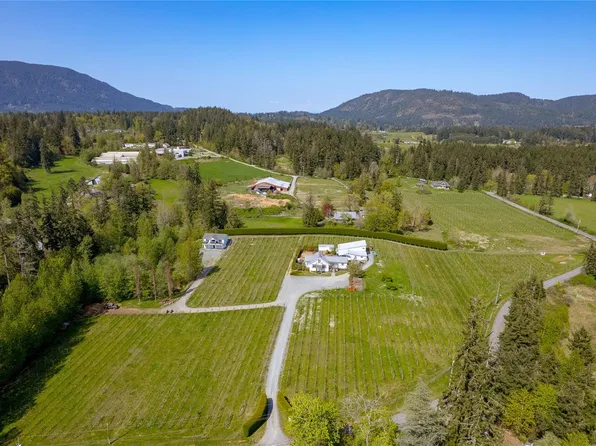 6798 Norcross Rd, North Cowichan, BC V9L 6C3
