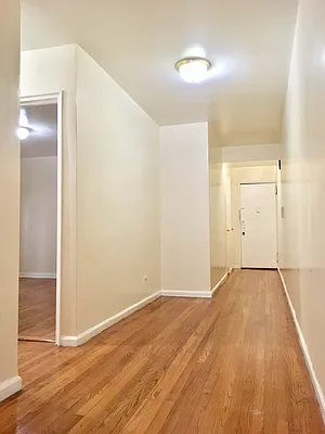 Rented by New York Residence | media 25