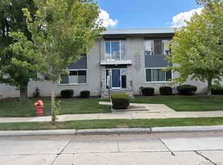 4830 Briarwood Ave #D2, Royal Oak, MI 48073