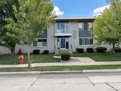 4830 Briarwood Ave #D2, Royal Oak, MI, 48073
