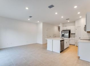 3157 Norvara Ln, Lakewood Ranch, FL 34211