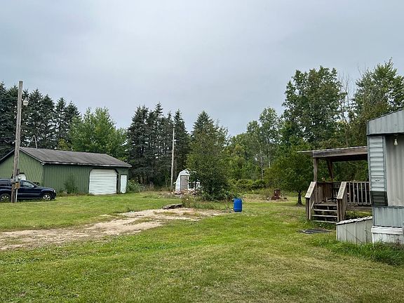 2nd image of 5431 Almy Rd