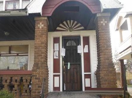 4th image of 3678 East Blvd