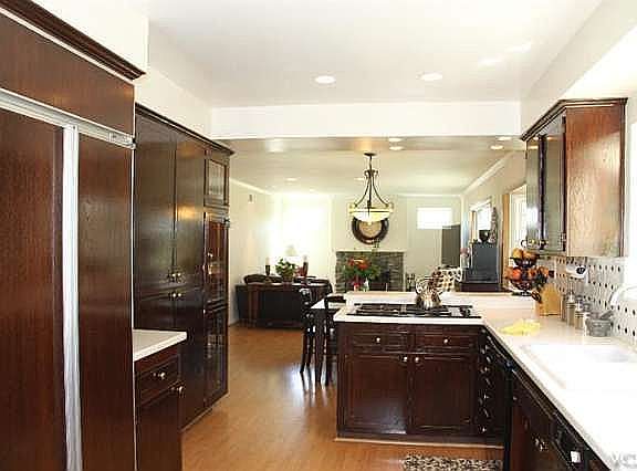 3rd image of 1219 Via Arroyo