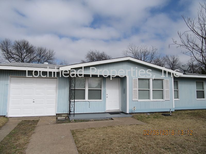 1st image of 2421 Blaydon Dr