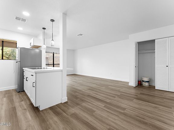 4th image of 3131 W COCHISE Drive #235