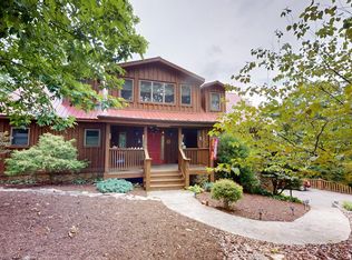 379 Wildwood Rdg, Caldwell, WV 24925