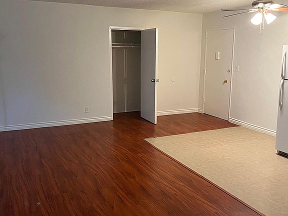4th image of 700 Irolo St #0