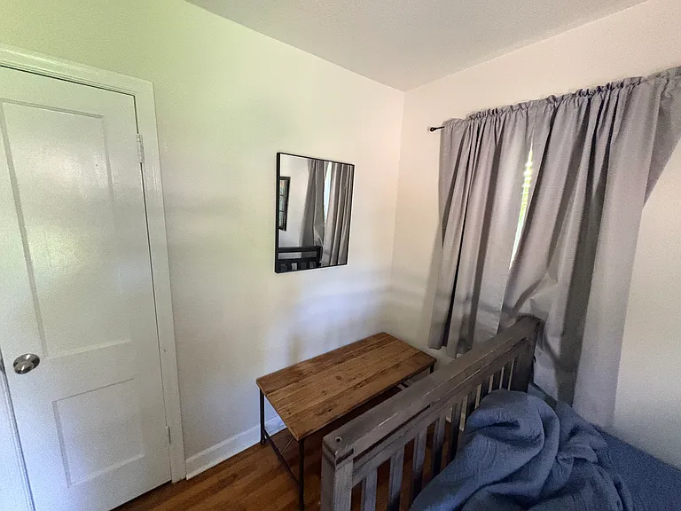 827 SW Hedgewood Ave — Photo 10