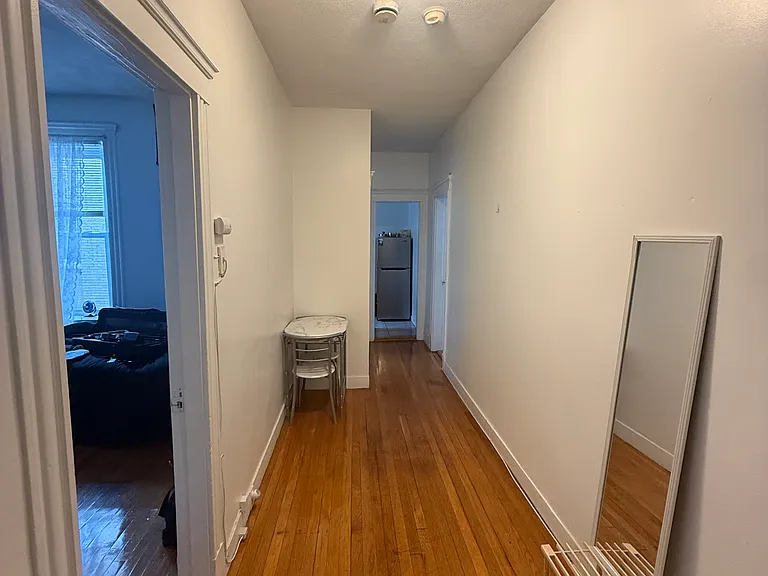 31 Queensberry St #21 — Photo 7