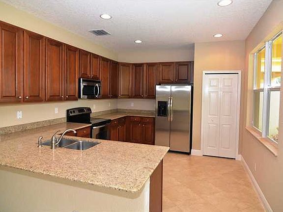 4th image of 10174 SW Canossa Way #Homesite 122