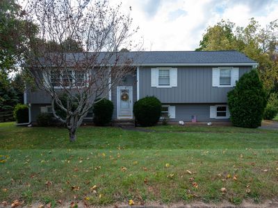 82 Buena Vista Drive, Plantsville, CT, 06479