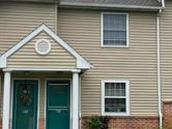 108 Primrose Ln, Reading, PA 19610