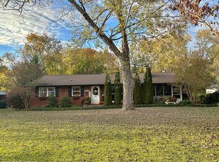 1711 Reaves Rd, Knoxville, TN 37912