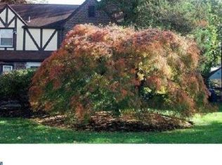 7617 Oak Lane Rd, Cheltenham, PA 19012