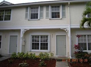 9932 NW 57th Mnr, Pompano Beach, FL 33076