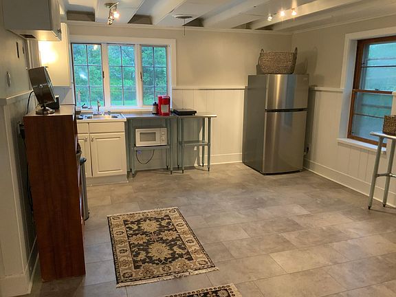 Kitchen/dining area
