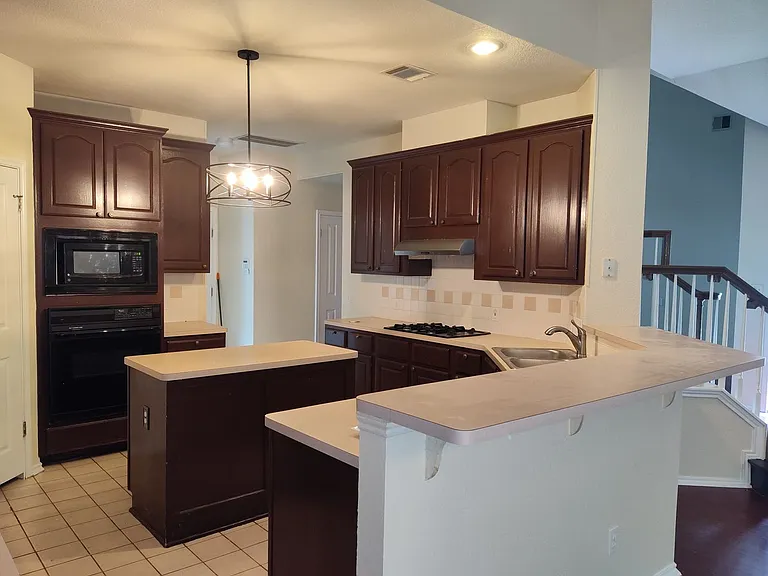 13312 Chasewood Cv — Photo 8