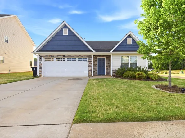 147 Campaign Dr, Mebane, NC 27302