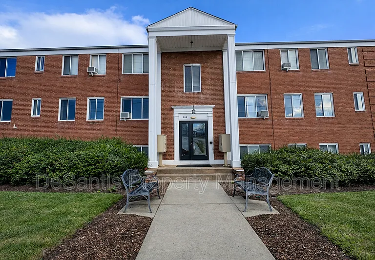 816 Perry Hwy #29 — Photo 1