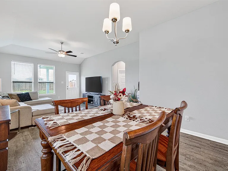 8006 Barret Travis Ct — Photo 18